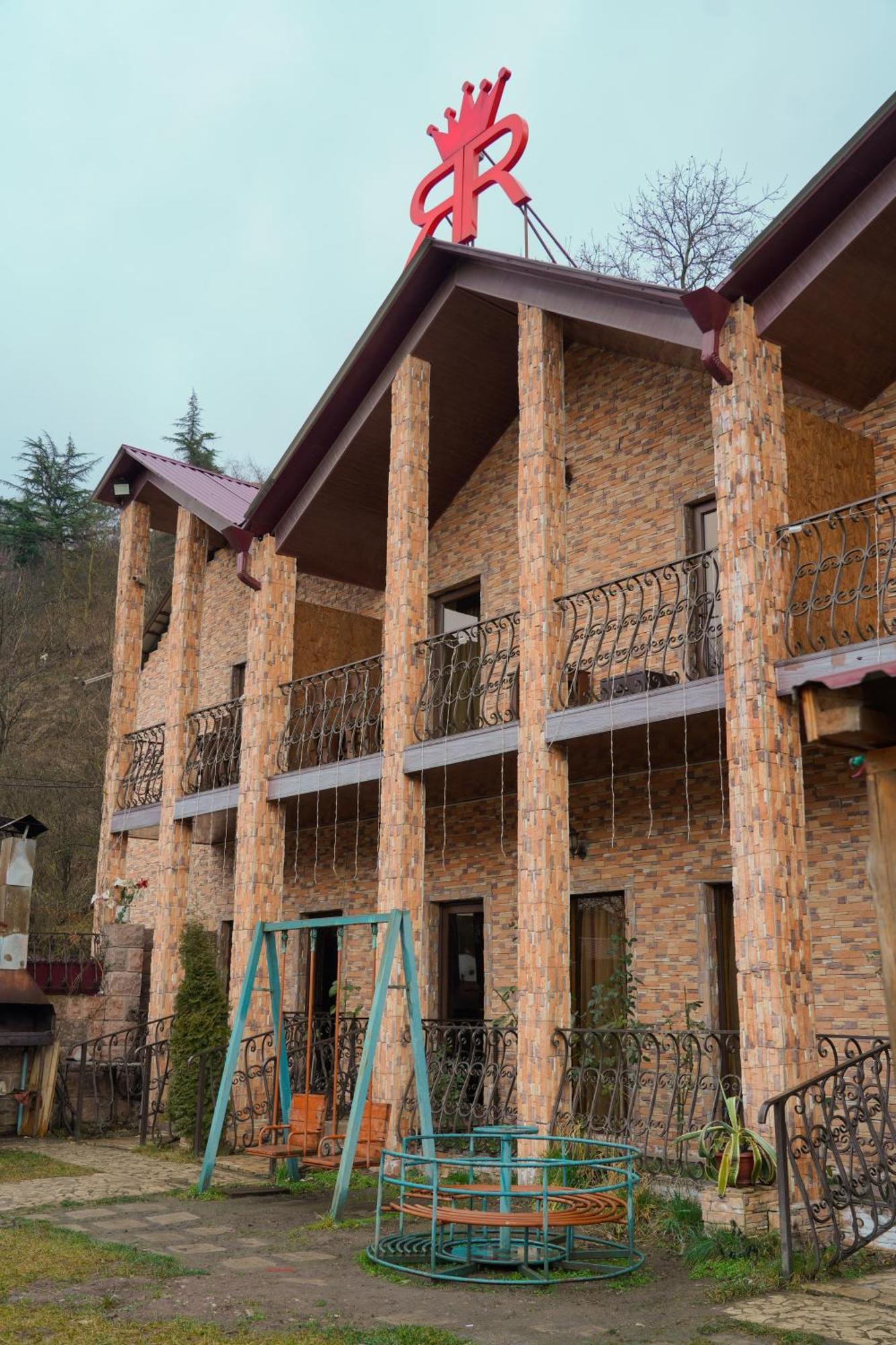 Вилла Royal Rest Townhouse Дилижан Экстерьер фото
